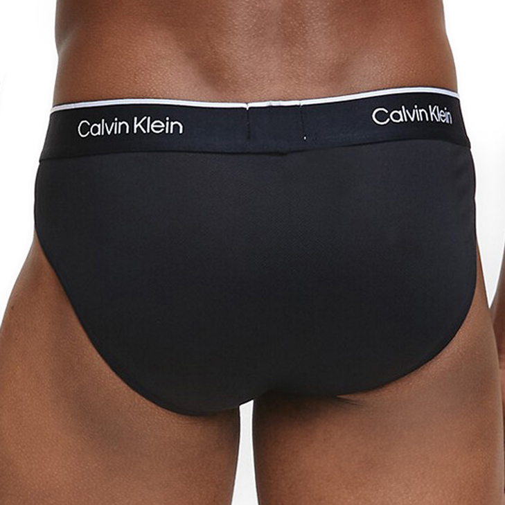 4Slipy z mikrovlákna Calvin Klein NB1705A 001 2-balení